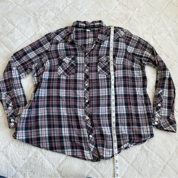 Torrid | Parker Plaid Long Sleeve Front Button Up Camp Shirt | size 0 - Picture 13 of 13